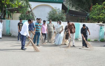 mantri nagar samithi of Latur district (Maharashtra) does Seva