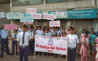 Surat samithi of Surat district (Gujarat) does Seva