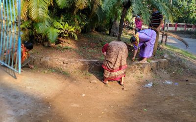 Nagaon samithi of Raighad district (Maharashtra) does Seva