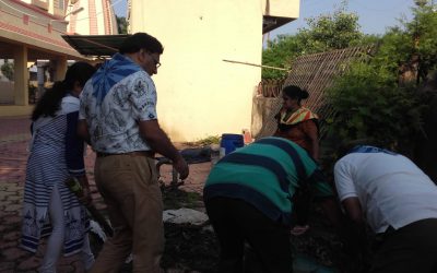 *SAI ANNAPOORNA samithi of *INDORE district (Madhya Pradesh) does Seva