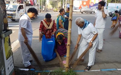 DESHAPRIYA PARK samithi of KOLKATA district (West Bengal) does Seva
