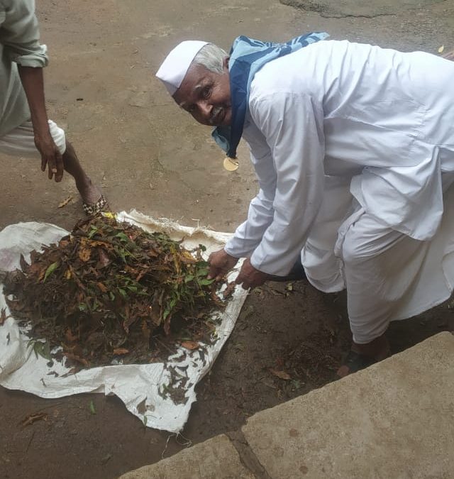 SRI SATHYA SAI SCHOOL samithi of BAGALKOT district (Karnataka) does Seva