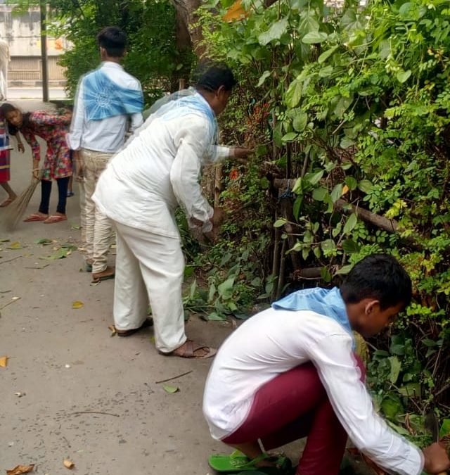 *GALSI samithi of BURDWAN district (West Bengal) does Seva