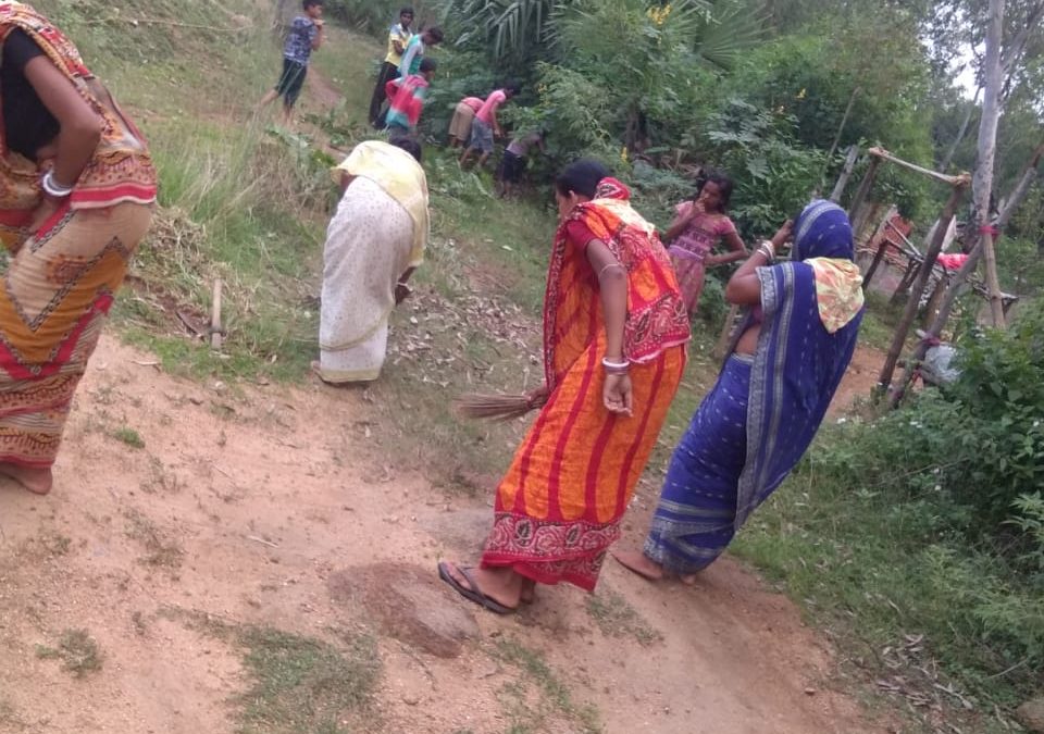 *NATUNGRAM samithi of BANKURA district (West Bengal) does Seva