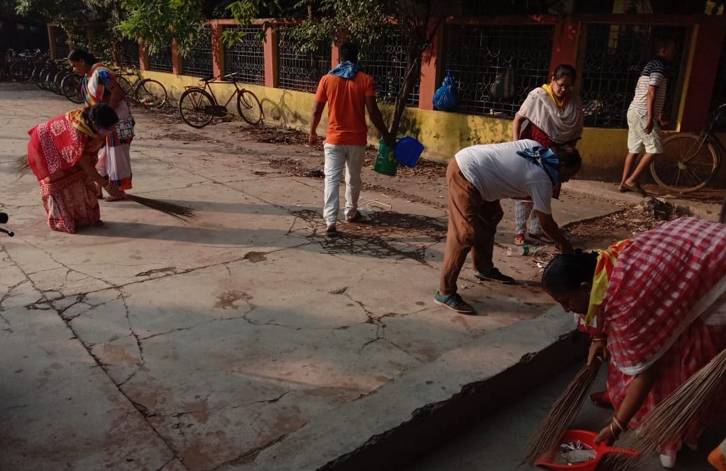 SERAMPORE samithi of HOOGHLY district (West Bengal) does Seva